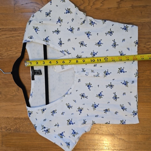 FOREVER 21 WOMENS JUNIOR SIZE WHITE FLORAL SUMMER CROP TOP SIZE XL - Picture 11 of 13